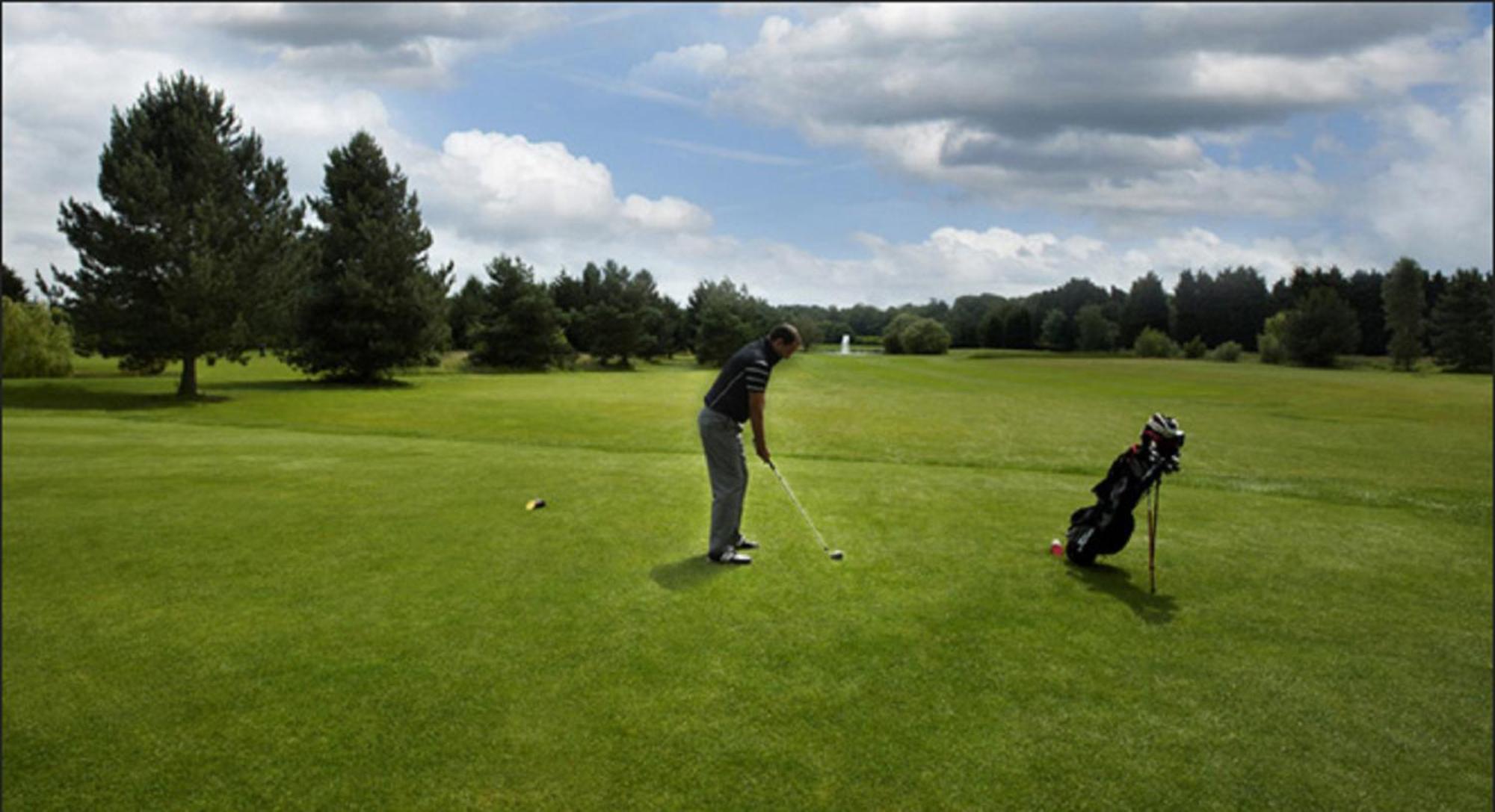 The Essex Golf & Country Club Hotel Coggeshall Exterior foto